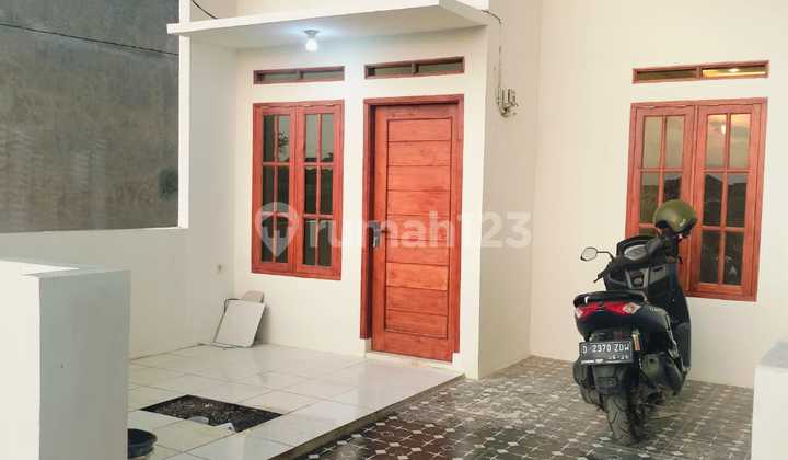 Dijual Rumah Modern Minimalis Konsep Eropa Style Di Bandung 1