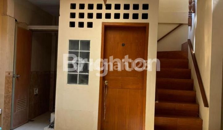 Comfortable house, strategic location in Pondok Timur Mas Bekasi Comfortable house, strategic location in Pondok Timur Mas Bekasi