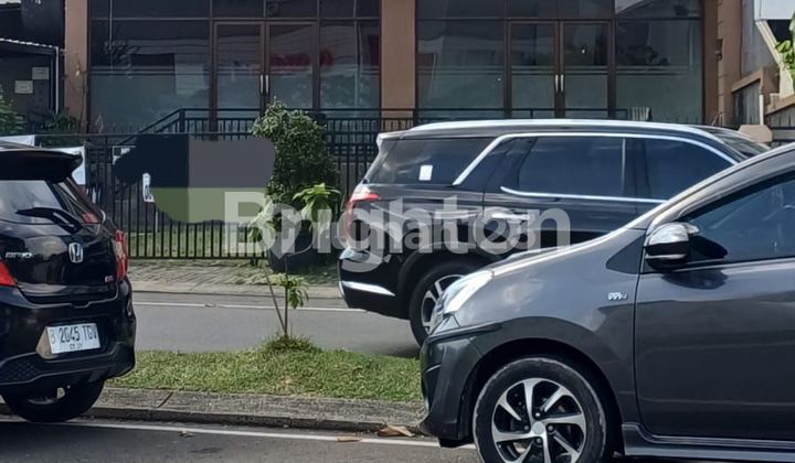 Disewakan ruko gandeng di area comercial kota wisata 1