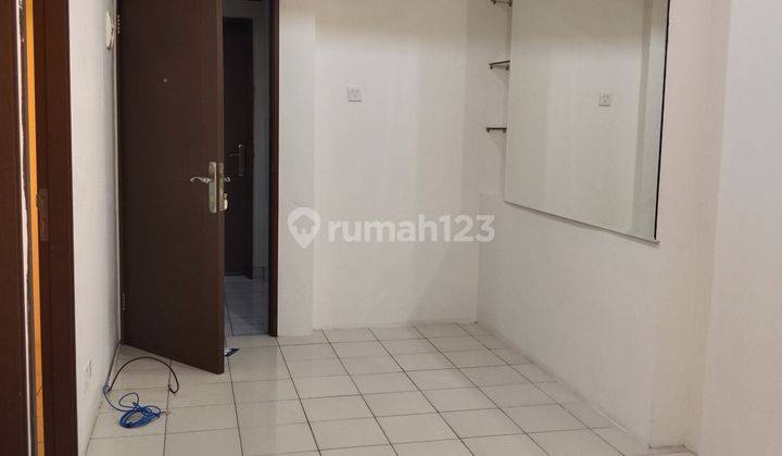 Disewakan 2 Kamar Tidur Semi Furnis Tower C 2