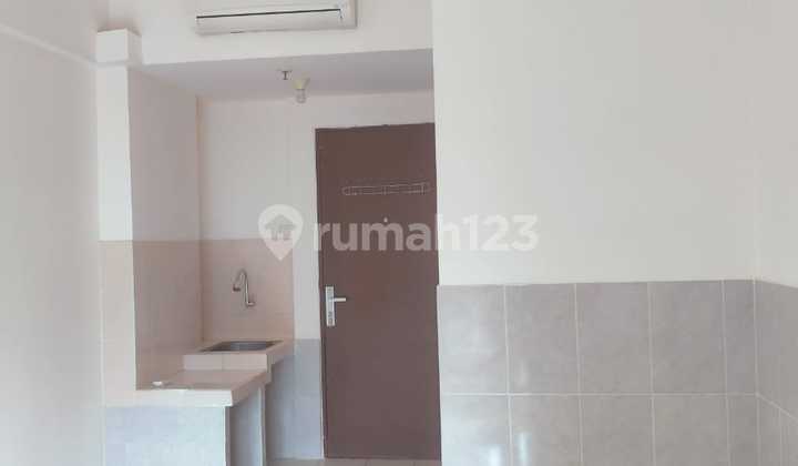 Disewakan Apartemen 1 Kamar Tidur Unfurnished Lantai Rendah 2