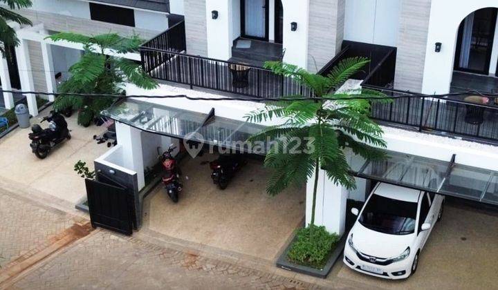 Rumah 2 Lantai Siap Huni De Villa Garden Banyumanik View Gunung Ungaran 1