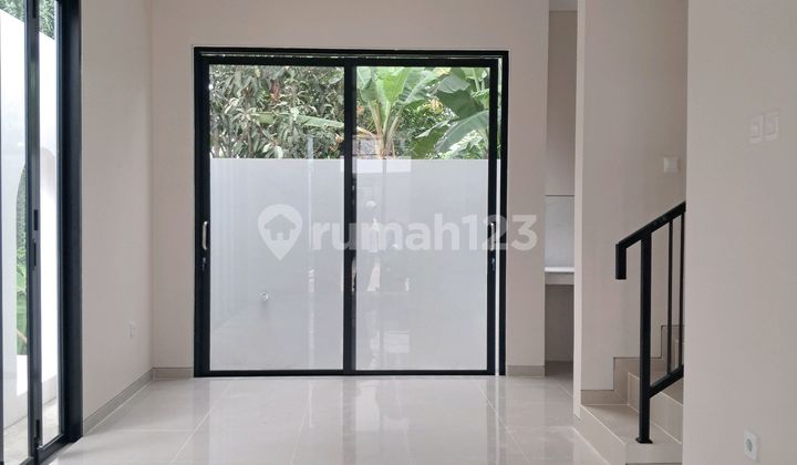 Rumah Mewah Cluster De Villa Garden 2 Pudak Payung Banyumanik Semarang 2