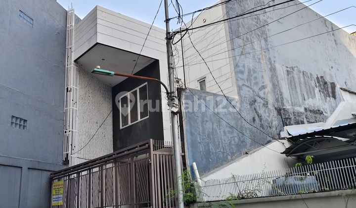 RUMAH NYAMAN DAN TERMURAH DARI HARGA PASAR DI TUBAGUS ANGKE, JAKARTA BARAT