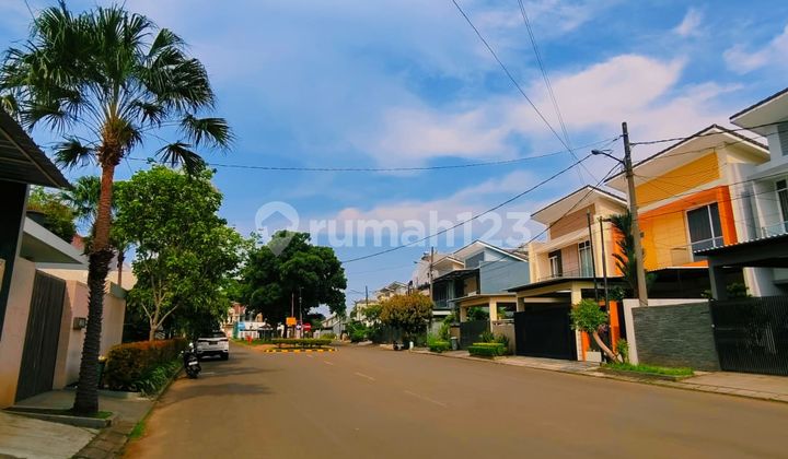 Investasi Menguntungkan! Rumah 3 Lantai dengan Desain Modern, Lokasi Premium di Komp. Duta Garden City Jurumudi Kota Tangerang 2