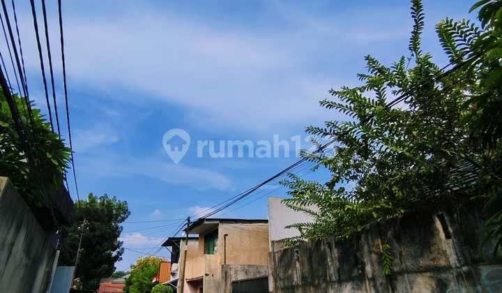 Bangunan Hitung Tanah dan Murah dekat di Kawasan Perkantoran Senayan Kebayoran Lama, Jakarta Selatan  2