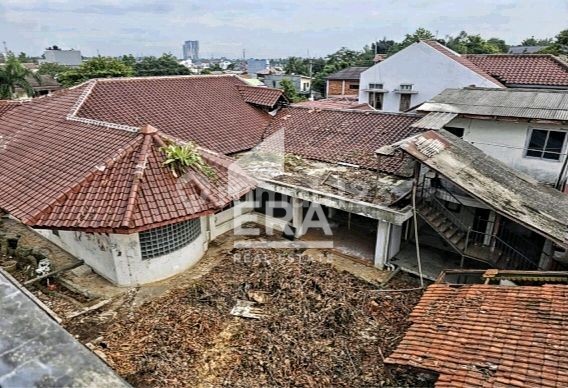 Rumah Tua Hitung Tanah Cocok untuk dibangun kost, villa, komersial di Tanah Baru, Bogor Utara