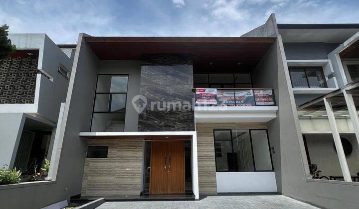 Rumah Lux Singgasana Pradana -Hot Item 1