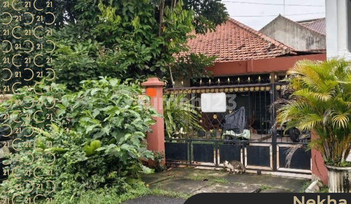 House in TNI AU Waringin Permai Housing Complex, East Jakarta, Makassar