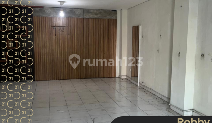 Dijual Ruko 3 Lantai di Lokasi Strategis Jalan Alternatif Cibubur Dijual Ruko 3 Lantai di Lokasi Strategis Jalan Alternatif Cibubur