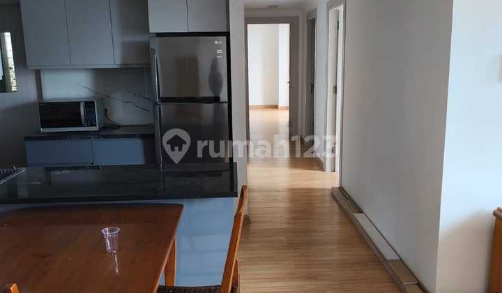For Sale 1 Unit of Ready-to-Occupy Apartment in Simprug Indah, Kebayoran Lama, Jakarta For Sale 1 Unit of Ready-to-Occupy Apartment in Simprug Indah, Kebayoran Lama, Jakarta