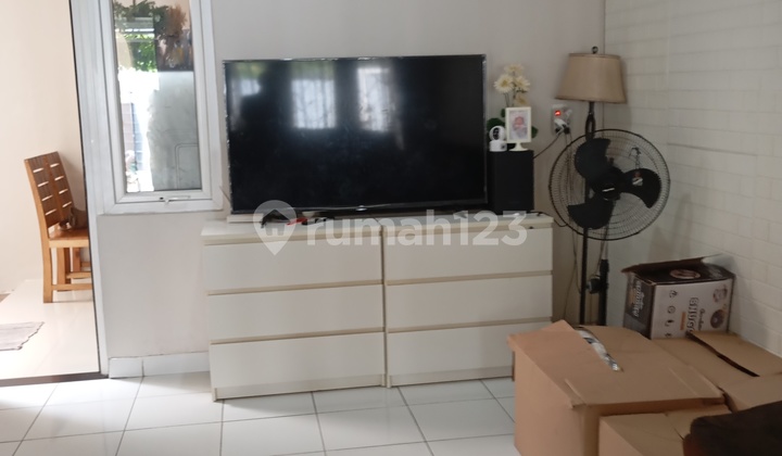 For Rent 2-Story Furnished House Ready to Occupy Vienna Modernland For Rent 2-Story Furnished House Ready to Occupy Vienna Modernland