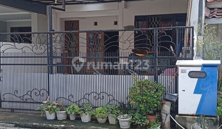Dijual Rumah 2 Lantai Siap Huni Cemara Banjar Wijaya
