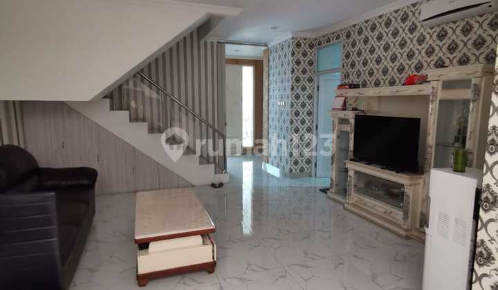 Dijual Rumah 2 Lantai Siap Huni Full Renov Garcia Modernland