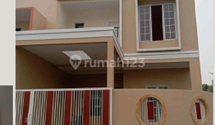 Dijual Rumah 2 Lantai Hook Siap Huni Bebas Banjir Banjar Wijaya