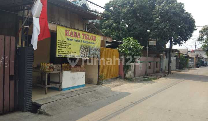 For Sale Neat Well-Maintained Warehouse Ready to Occupy Gondrong Cipondoh