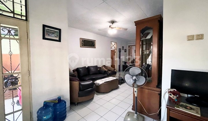 Dijual Rumah 2 Lantai Siap Huni Banjar Wijaya 2