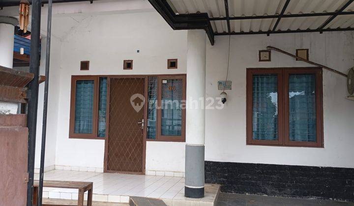 Rumah Super Minimalist Siap Huni Taman Royal 1 Pinus Cipondoh 2