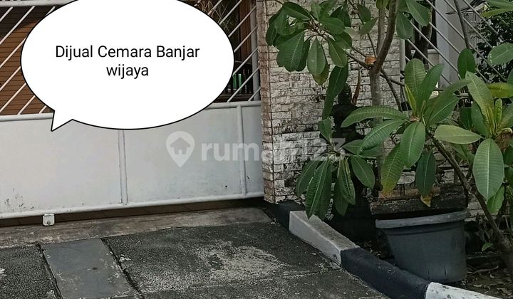 Dijual Rumah 2 Lantai Siap Huni Bebas Banjir Cemara Banjar Wijaya
