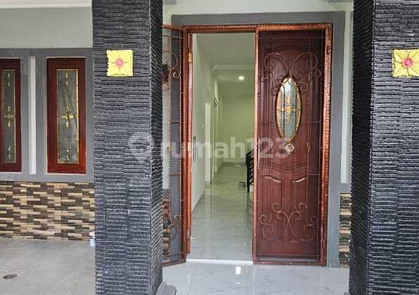 Dijual Rumah 2 Lantai Siap Huni Bebas Banjir Taman Royal 2 2