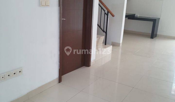 Termurah Rumah Furnished Green Lake City Cluster Asia 6x24 Bisa Dijual 2