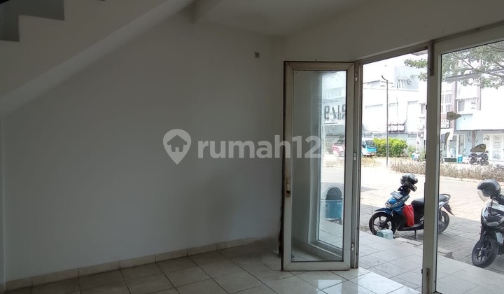 Ready-to-Use Shop House for Auto Business Profit in Golden City Sepatan Tangerang 2