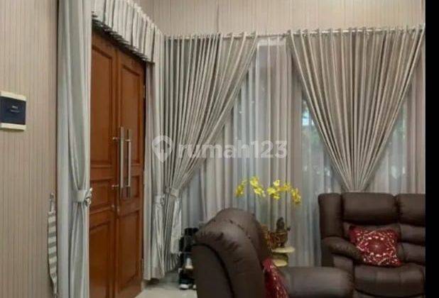 Rumah Cantik 2 Lantai Balkon Luas Graha Raya Cluster Anggrek Loka  2