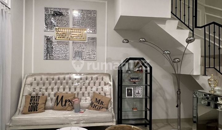 Wow, your house is absolutely gorgeous!! Corner lot and fully furnished, already has a certificate, Want it?? 2