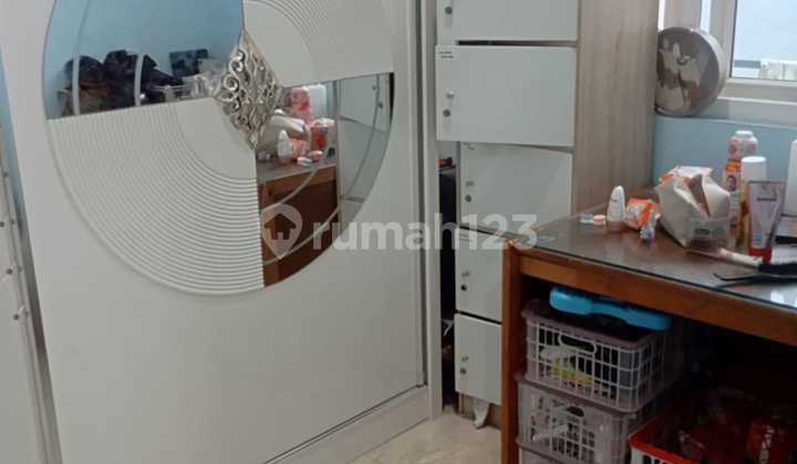 Rumah Cantik 2,5 Lantai Siap Huni di Modernland Tangerang SHM 2