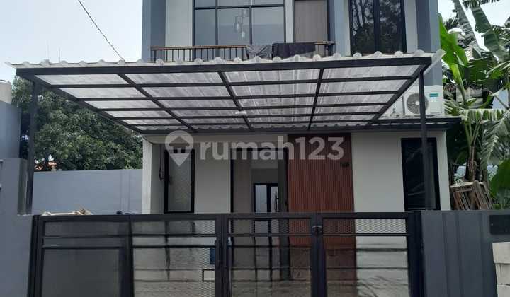 Beautiful Scandinavian House in Griya Loka, Newly Built, Strategic Location