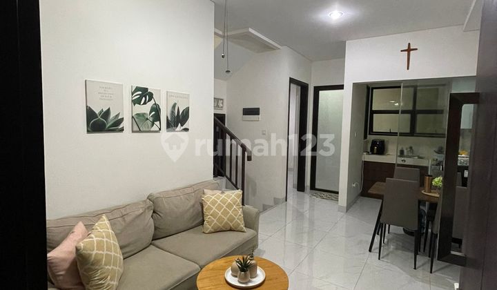 Harga Terbaik Hanya untuk Anda, Rumah Full Furnish Lavon City, Siap Huni, SHM Harga Terbaik Hanya untuk Anda, Rumah Full Furnish Lavon City, Siap Huni, SHM