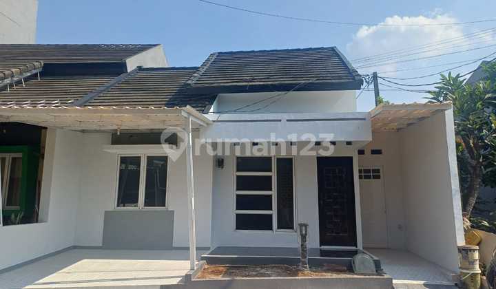 OWN IMMEDIATELY A BEAUTIFUL HOUSE IN A CLUSTER IN SAWANGAN, ALREADY RENOVATED, CERTIFICATE.