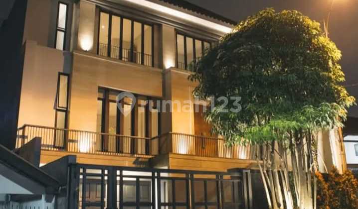 Dijual/ Wts Rumah Di Kabayoran Jakarta Selatan