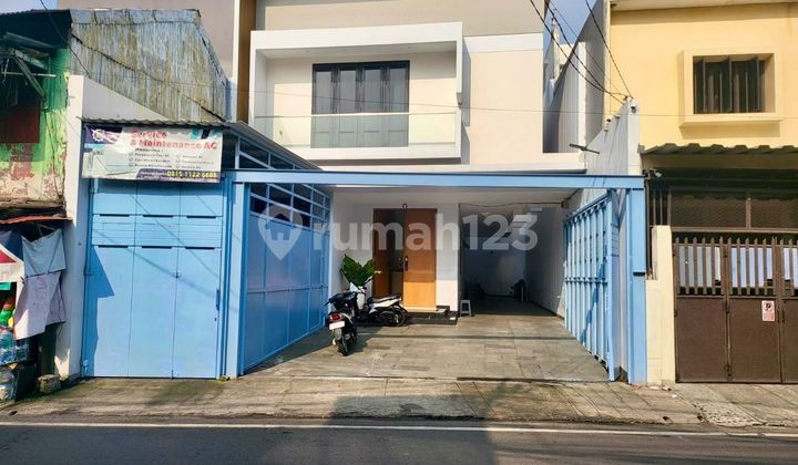 Nice Furnished House in Cempaka Putih, Central Jakarta Nice Furnished House in Cempaka Putih, Central Jakarta