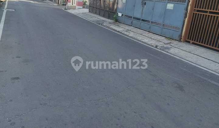 Dijual / Disewa Ruko Daerah Tomang Dijual / Disewa Ruko Daerah Tomang