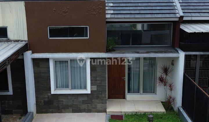 Disewakan Rumah Luas Fasilitas Lengkap di Cibinong, Bogor 2