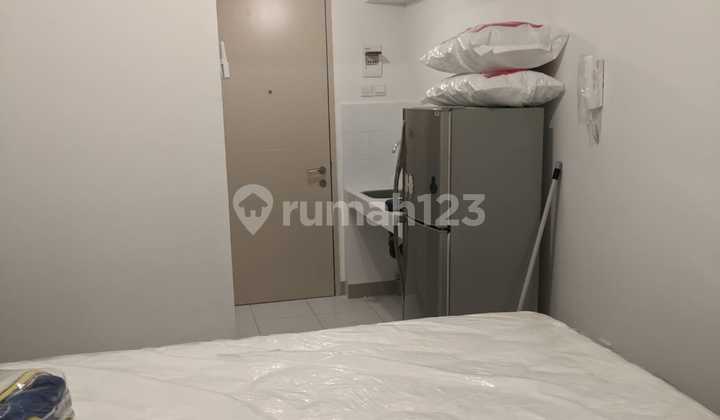 Disewakan Apartement Tokyo Riverside Tipe Studio Semi Furnish Siap Huni 2