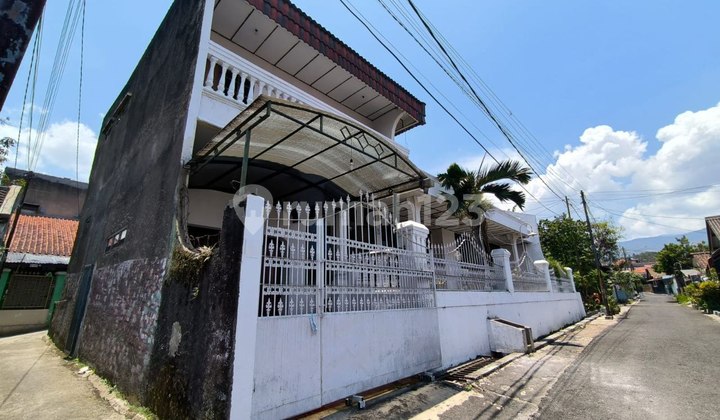 House for Sale via Auction in Mandalajati Area, Bandung City 2