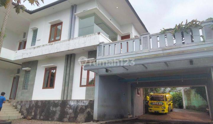 Dijual Rumah Lelang Luas di Jl Cipanas, Cisarua KBB 2