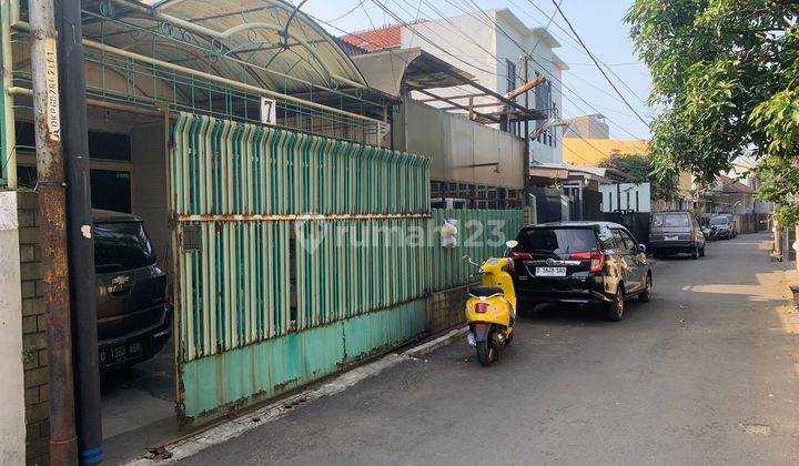 Dijual Rumah Lelang Strategis di Jalan Srimanis, Bkr Kota Bandung 1