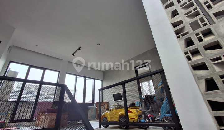 House for Sale via Auction in Kopo Area, Bandung Regency 2