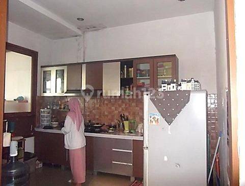 Dijual Rumah di Jl. Griya Elok Raya, Kab. Bandung 2