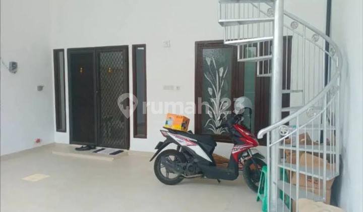 Rumah Ngagel Tengah Kota Bagus Siap Pakai Dekat Bratang Baratajaya Gubeng Kertajaya Pucang Unair Manyar 2