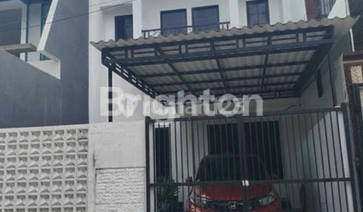 Nginden Intan 2-Storey House Ready to Live In Near Manyar Klampis Merr Rungkut Panjang Jiwo Ngagel Galaxy Mall Merr Untag Unair Its Hang Tuah