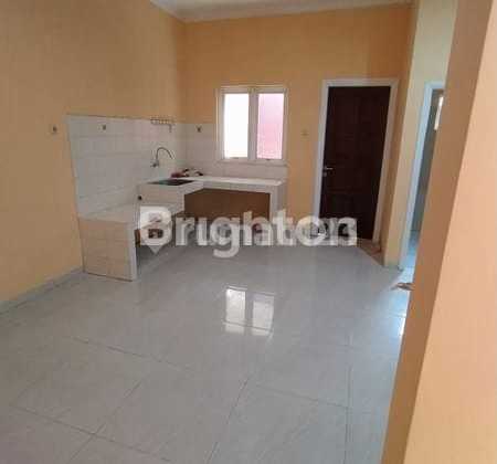 Semolowaru House, Excellent and Ready to Live In, Close to Manyar, Nginden, Klampis, Merr Galaxy Mall, Near Hang Tuah, Untag, Unair, Ngagel, City Center