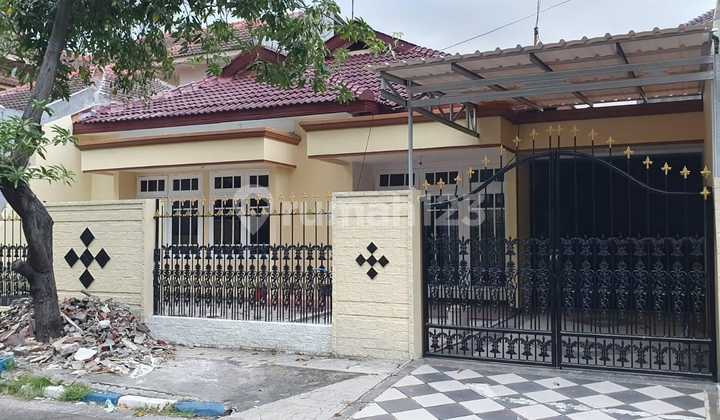 Rumah Bagus Siap Huni 1 Lantai Luas Row Jalan 2.5 Mobil Dekat Upn Merr, Transmart, Superindo, Baruk, Nginden, Panjang Jiwo, Ubaya Tenggilis Rumah Bagus Siap Huni 1 Lantai Luas Row Jalan 2.5 Mobil Dekat Upn Merr, Transmart, Superindo, Baruk, Nginden, Panjang Jiwo, Ubaya Tenggilis
