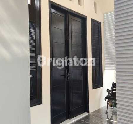 Newly Renovated House Ready to Live In, Located in Ngagel, Central City, Near Gubeng, Kertajaya, Pucang, Manyar, Baratajaya, Bratang.