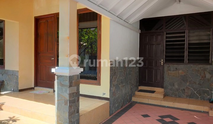 Rare Beautiful Nice House Sutorejo Prima Furnished Ready to Use Near Raya Mulyosari, Pakuwon City Mall, Kenjeran, Galaxy Mall, Merr Kertajaya, Dharmahusada, Wisma Permai. Rare Beautiful Nice House Sutorejo Prima Furnished Ready to Use Near Raya Mulyosari, Pakuwon City Mall, Kenjeran, Galaxy Mall, Merr Kertajaya, Dharmahusada, Wisma Permai.