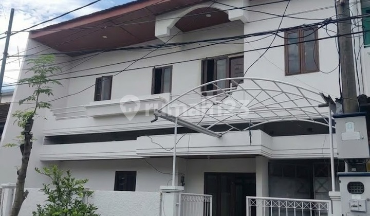 Siwalankerto Permai 2 Floors Many Rooms Suitable for Boarding House Employee Mess Near Petra Campus Kutisari Jemursari A Yani Rungkut Industrial 1