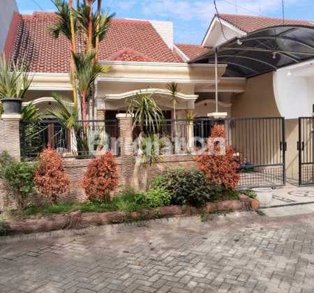 Rumah Cakep Mewah Full Furnish Araya Galaxy Bumi Permai Strategis Dekat Manyar Klampis Wisma Mukti Pakuwon City Merr Galaxy Mall Dharmahusada Kertajaya Its Unair Hang Tuah